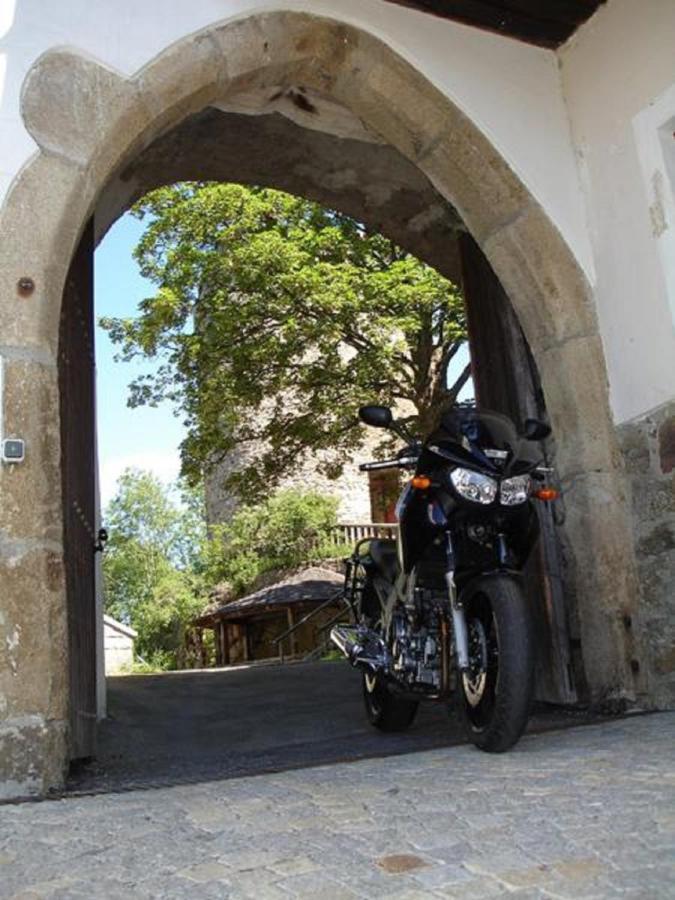 Hotel Burggasthof Hauptmann Kollnburg Zewnętrze zdjęcie